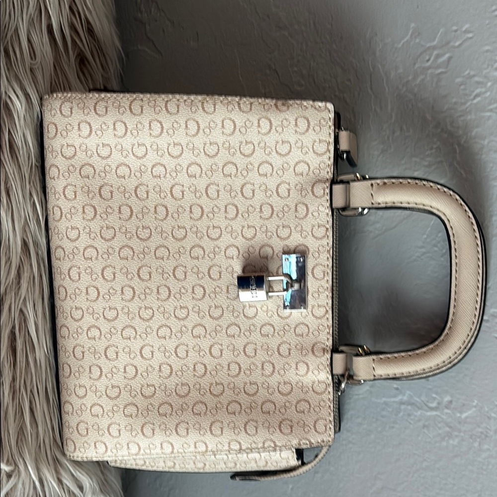 Guess beige handbag